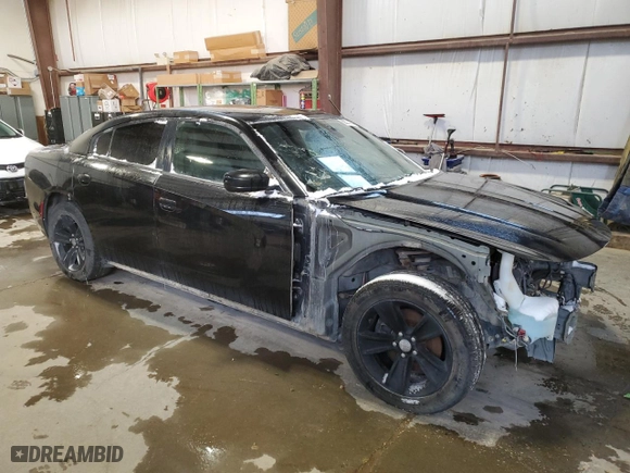 2016 Dodge Charger SXT with VIN 2C3CDXHGXGH104159, listed as a Copart auction lot 82374414 with 171,484 mi miles and Salvage Title. Bid and sale history available at carsss.com. Image 4.