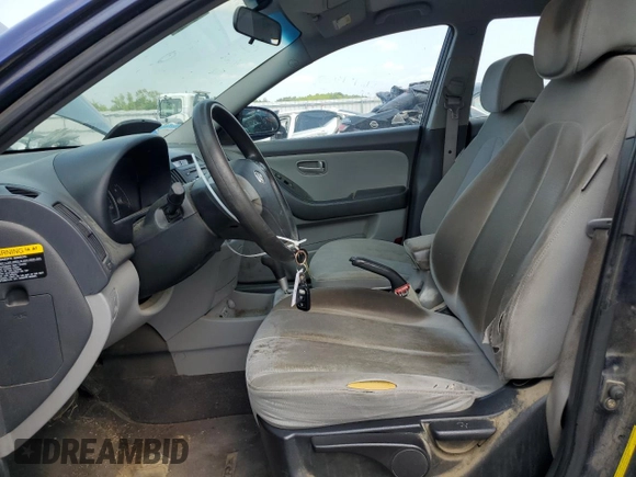 2009 Hyundai Elantra GLS z VIN KMHDU46D69U760247, wystawiony jako Copart lot #59694895 z przebiegiem 215 328 mil mil oraz Szkoda całkowita • Salvage title. Historia ofert i sprzedaży dostępna na DreamBid. Obrazek 7.