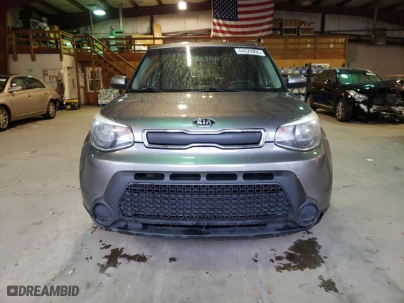 2015 Kia Soul with VIN KNDJN2A20F7200474, listed as a Copart auction lot 44529895 with 121,984 mi miles and Salvage Title. Bid and sale history available at carsss.com. Image 5.