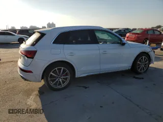 2021 Audi SQ5 Premium Plus with VIN WA1B4AFY4M2047052, listed as a Copart auction lot 78145574 with 28,672 mi miles and Salvage Title. Bid and sale history available at DreamBid. Image 3.