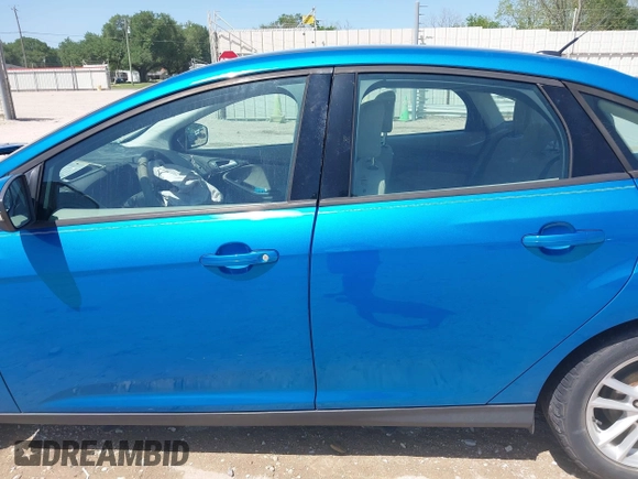 2016 Ford Focus SE with VIN 1FADP3F26GL350240, listed as a IAAI auction lot 41997300 with 84,871 mi miles. Bid and sale history available at carsss.com. Image 14.