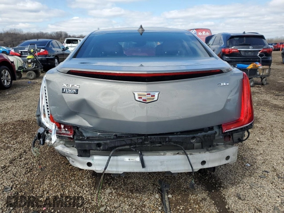 2018 Cadillac XTS Luxury z VIN 2G61M5S33J9146822, wystawiony jako Copart lot #51301925 z przebiegiem 157 946 mil mil oraz Szkoda całkowita • Salvage title. Historia ofert i sprzedaży dostępna na DreamBid. Obrazek 6.