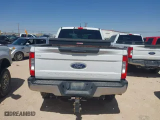 2017 Ford Super Duty F-250 SRW Lariat with VIN 1FT7W2BT0HEB13591, listed as a IAAI auction lot 41945431 with 237,275 mi miles. Bid and sale history available at carsss.com. Image 16.