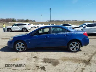 2007 Pontiac G6 GT with VIN 1G2ZH58N974256318, listed as a IAAI auction lot 41780431 with 202,994 mi miles. Bid and sale history available at carsss.com. Image 15.