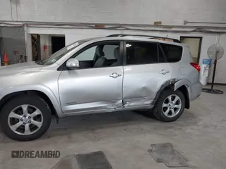 2011 Toyota RAV4 Limited with VIN 2T3DF4DVXBW153657, listed as a IAAI auction lot 42499240 with 116,140 mi miles and . Bid and sale history available at DreamBid. Image 6.