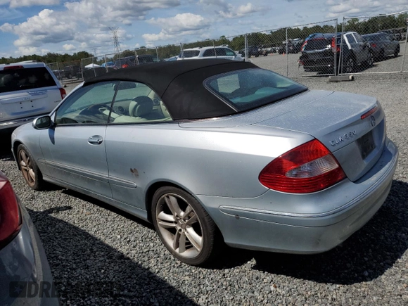 2007 Mercedes-Benz CLK 350 z VIN WDBTK56F97T078087, wystawiony jako Copart lot #73850774 z przebiegiem Nie podano mil oraz Szkoda całkowita • Salvage title. Historia ofert i sprzedaży dostępna na DreamBid. Obrazek 2.