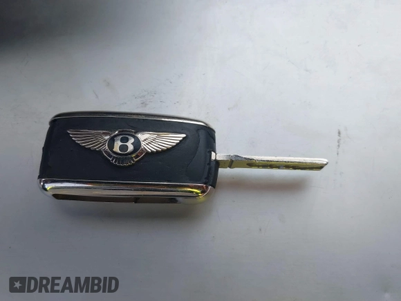 2017 Bentley Flying Spur with VIN SCBEH9ZA9HC065831, listed as a IAAI auction lot 41410269 with 13,351 mi miles and . Bid and sale history available at DreamBid. Image 11.