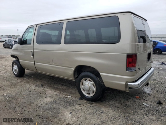 2007 Ford Econoline Wagon XL with VIN 1FMNE11W37DA78514, listed as a Copart auction lot 88701135 with 192,339 mi miles and Salvage Title. Bid and sale history available at carsss.com. Image 2.