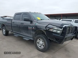 2018 Ram 2500 Tradesman with VIN 3C6UR5HL5JG166828, listed as a IAAI auction lot 41611085 with 151,716 mi miles. Bid and sale history available at carsss.com. Image 1.
