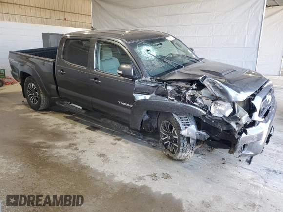 2014 Toyota Tacoma z VIN 3TMMU4FN4EM071741, wystawiony jako Copart lot #49235015 z przebiegiem 60 825 mil mil oraz Szkoda całkowita • Salvage title. Historia ofert i sprzedaży dostępna na DreamBid. Obrazek 4.