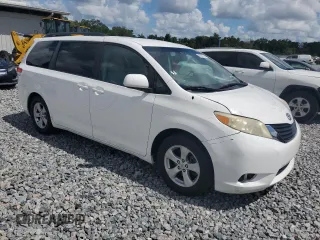 2011 Toyota Sienna LE AAS with VIN 5TDKK3DC9BS100400, listed as a Copart auction lot 62060125 with 210,274 mi miles and Salvage title. Bid and sale history available at DreamBid. Image 4.