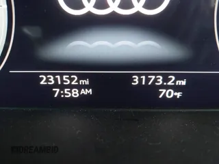 2022 Audi Q5 Premium Plus z VIN WA1BBAFY0N2078094, wystawiony jako IAAI lot #42061485 z przebiegiem 23 152 mil mil oraz . Historia ofert i sprzedaży dostępna na DreamBid. Obrazek 15.