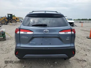 2024 Toyota Corolla Cross LE with VIN 7MUCAABGXRV118308, listed as a Copart auction lot 59959645 with 11,972 mi miles and Non repairable. Bid and sale history available at DreamBid. Image 6.