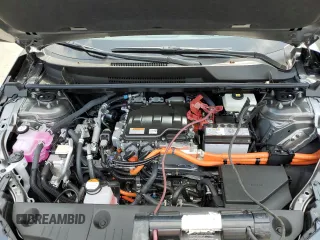 2023 Subaru Solterra Premium z VIN JTMABABA0PA015015, wystawiony jako Copart lot #61691623 z przebiegiem 2797 mil mil oraz . Historia ofert i sprzedaży dostępna na DreamBid. Obrazek 12.