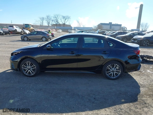 2023 Kia Forte GT-Line with VIN 3KPF54AD2PE533568, listed as a IAAI auction lot 41617139 with 61,368 mi miles. Bid and sale history available at carsss.com. Image 15.