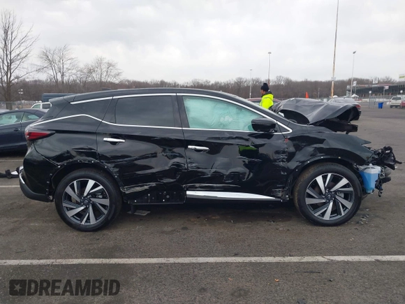 2023 Nissan Murano SL z VIN 5N1AZ2CS0PC138225, wystawiony jako IAAI lot #41675550 z przebiegiem 25 518 mil mil oraz . Historia ofert i sprzedaży dostępna na DreamBid. Obrazek 13.