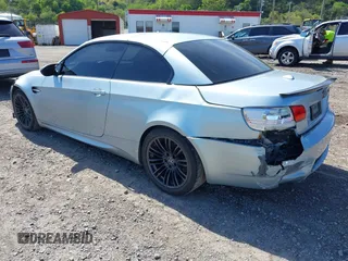 2008 BMW 3 Series M3 with VIN WBSWL93518P330402, listed as a IAAI auction lot 42165825 with 53,531 mi miles and . Bid and sale history available at carsss.com. Image 3.