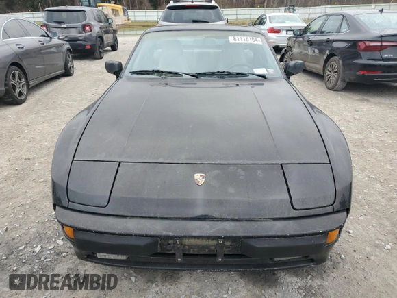 1987 Porsche 944 z VIN WP0AB0944HN473323, wystawiony jako Copart lot #81116104 z przebiegiem 121 255 mil mil oraz Czysty tytuł • Clean title. Historia ofert i sprzedaży dostępna na DreamBid. Obrazek 5.