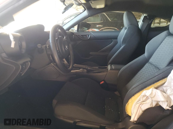 2022 Toyota 86 with VIN JF1ZNBC1XN8751386, listed as a Copart auction lot 79253854 with 33,379 mi miles and Salvage Title. Bid and sale history available at DreamBid. Image 7.
