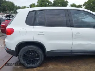 2017 Volkswagen Tiguan S with VIN WVGAV7AX8HK046181, listed as a IAAI auction lot 42493160 with 65,609 mi miles and . Bid and sale history available at DreamBid. Image 20.