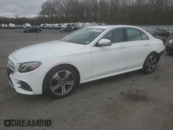 2019 Mercedes-Benz E-Class E 300 with VIN WDDZF4KBXKA545878, listed as a Copart auction lot 48755465 with 32,344 mi miles and Salvage Title. Bid and sale history available at carsss.com. Image 1.