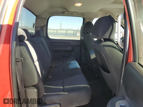 2011 Chevrolet Silverado 1500 LT with VIN 3GCPKSE3XBG314650, listed as a Copart auction lot 46709735 with 171,259 mi miles and Salvage Title. Bid and sale history available at DreamBid. Image 12.