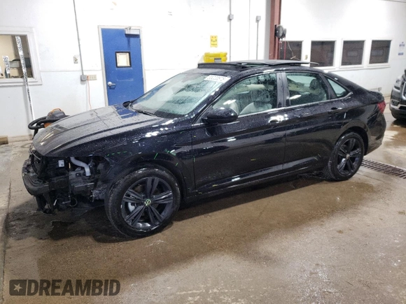 2024 Volkswagen Jetta SE with VIN 3VW7M7BU8RM017969, listed as a Copart auction lot 65220575 with 6,236 mi miles and Salvage title. Bid and sale history available at DreamBid. Image 1.