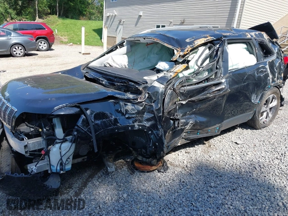 2019 Jeep Cherokee High Altitude with VIN 1C4PJMDXXKD437414, listed as a IAAI auction lot 42571769 with Not provided miles and . Bid and sale history available at DreamBid. Image 17.