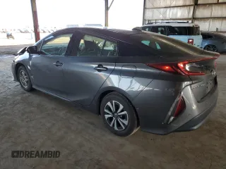 2017 Toyota Prius Plus z VIN JTDKARFP3H3046172, wystawiony jako Copart lot #49325695 z przebiegiem 75 203 mil mil oraz Szkoda całkowita • Salvage title. Historia ofert i sprzedaży dostępna na DreamBid. Obrazek 2.