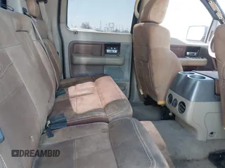 2006 Ford F-150 XLT с VIN 1FTPW14516KB52701, выставлен на аукционе IAAI как лот 42570677 с пробегом 185 149 миль миль и . История ставок и продаж доступна на DreamBid. Изображение 8.