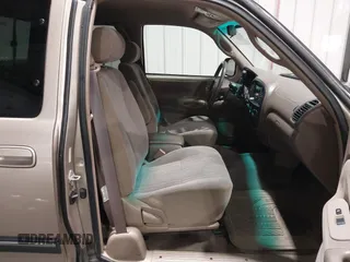 2001 Toyota Tundra SR5 with VIN 5TBRT34141S180870, listed as a IAAI auction lot 41494026 with 186,737 mi miles and . Bid and sale history available at DreamBid. Image 5.