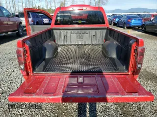 2006 GMC Canyon Work Truck with VIN 1GTCS148768311996, listed as a Copart auction lot 83923414 with 189,119 mi miles and Clean Title. Bid and sale history available at carsss.com. Image 10.