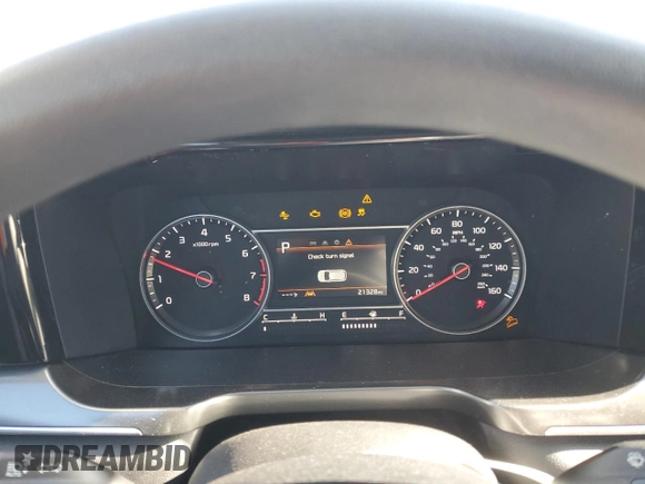 2022 Kia Sorento LX z VIN 5XYRGDLC3NG159872, wystawiony jako Copart lot #47370805 z przebiegiem 21 328 mil mil oraz Szkoda całkowita • Salvage title. Historia ofert i sprzedaży dostępna na DreamBid. Obrazek 9.