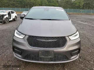 2023 Chrysler Pacifica Hybrid Touring L with VIN 2C4RC1L76PR543771, listed as a Copart auction lot 43982305 with 105,858 mi miles and Salvage Title. Bid and sale history available at carsss.com. Image 5.