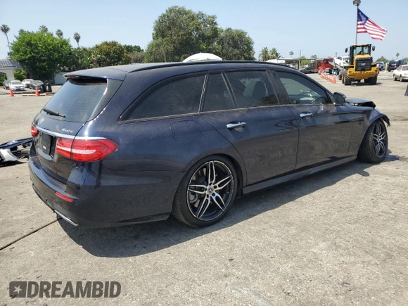 2019 Mercedes-Benz E 450 with VIN WDDZH6JB7KA639496, listed as a Copart auction lot 58442094 with 23,634 mi miles and Salvage Title. Bid and sale history available at DreamBid. Image 3.
