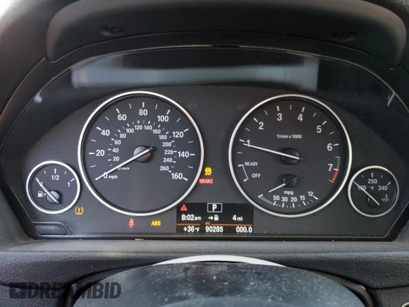 2015 BMW 3 Series 328i xDrive with VIN WBA3B3C52FF547256, listed as a Copart auction lot 49989155 with 90,285 mi miles and Salvage Title. Bid and sale history available at carsss.com. Image 9.