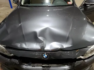 2018 BMW 3 Series 320i xDrive with VIN WBA8E5G52JNU46686, listed as a Copart auction lot 81999984 with 121,394 mi miles and Salvage Title. Bid and sale history available at carsss.com. Image 11.