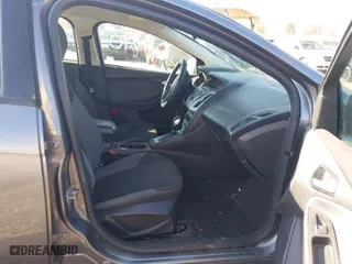 2014 Ford Focus SE with VIN 1FADP3F27EL153901, listed as a IAAI auction lot 41724290 with 141,036 mi miles. Bid and sale history available at carsss.com. Image 5.