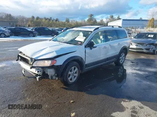 2012 Volvo XC70 3.2L with VIN YV4940BZ8C1143880, listed as a IAAI auction lot 41443930 with 221,467 mi miles and . Bid and sale history available at DreamBid. Image 17.