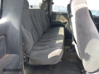 2003 Chevrolet Silverado 1500 LS with VIN 2GCEC19V531103179, listed as a IAAI auction lot 41653222 with 153,270 mi miles. Bid and sale history available at carsss.com. Image 8.