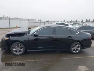 2024 Honda Accord EX с VIN 1HGCY1F30RA031898, выставлен на аукционе IAAI как лот 41059841 с пробегом 24 368 миль миль и . История ставок и продаж доступна на DreamBid. Изображение 15.