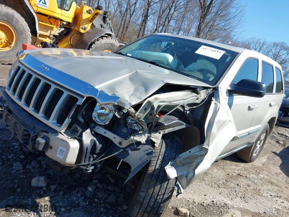 2008 Jeep Grand Cherokee Laredo with VIN 1J8GS48K58C154499, listed as a IAAI auction lot 41776844 with 260,910 mi miles. Bid and sale history available at carsss.com. Image 21.