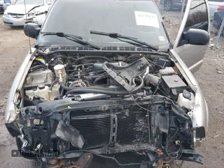 2002 Chevrolet S-10 LS with VIN 1GCCS19W128174992, listed as a IAAI auction lot 41739237 with Not Provided miles. Bid and sale history available at carsss.com. Image 10.