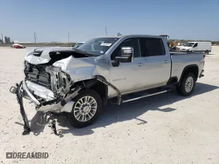 2021 Chevrolet Silverado 3500HD High Country with VIN 1GC4YVEY5MF116271, listed as a Copart auction lot 48855695 with 48,414 mi miles and Salvage Title. Bid and sale history available at carsss.com. Image 1.