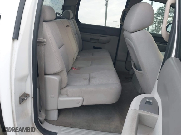 2012 Chevrolet Silverado 1500 LT with VIN 3GCPCSE07CG115883, listed as a IAAI auction lot 41722178 with 217,797 mi miles. Bid and sale history available at carsss.com. Image 8.