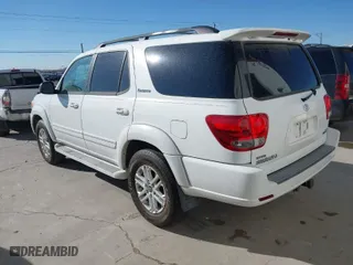 2007 Toyota Sequoia Limited with VIN 5TDZT38A17S285764, listed as a IAAI auction lot 41451357 with 246,890 mi miles. Bid and sale history available at carsss.com. Image 3.