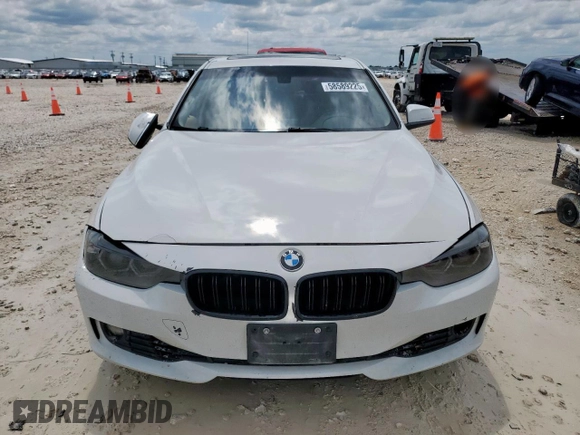 2015 BMW 3 Series 328i with VIN WBA3A5G57FNP34958, listed as a Copart auction lot 58589225 with 136,422 mi miles and Salvage title. Bid and sale history available at DreamBid. Image 5.