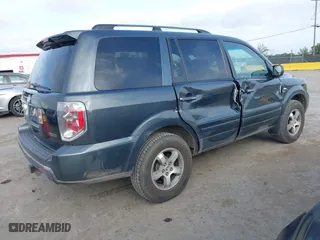 2006 Honda Pilot EX-L with VIN 2HKYF18536H538744, listed as a IAAI auction lot 42025277 with 203,012 mi miles. Bid and sale history available at carsss.com. Image 4.