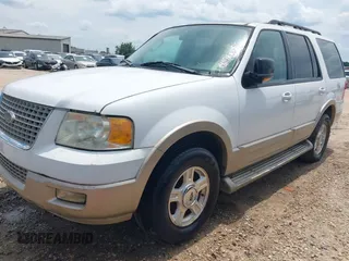 2006 Ford Expedition Eddie Bauer with VIN 1FMPU17516LA38124, listed as a IAAI auction lot 42860673 with 125,204 mi miles and . Bid and sale history available at DreamBid. Image 2.