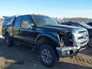 2012 Ford F-250 XL with VIN 1FT7X2B65CEB14851, listed as a IAAI auction lot 41464290 with 214,284 mi miles and . Bid and sale history available at DreamBid. Image 1.
